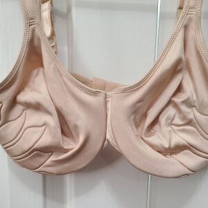 Bali Womens Bra Light Lift and Side Shaping Underwire Style 3353 Beige 34D